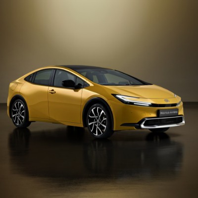Toyota Prius plug-in hybrid 5. generacji